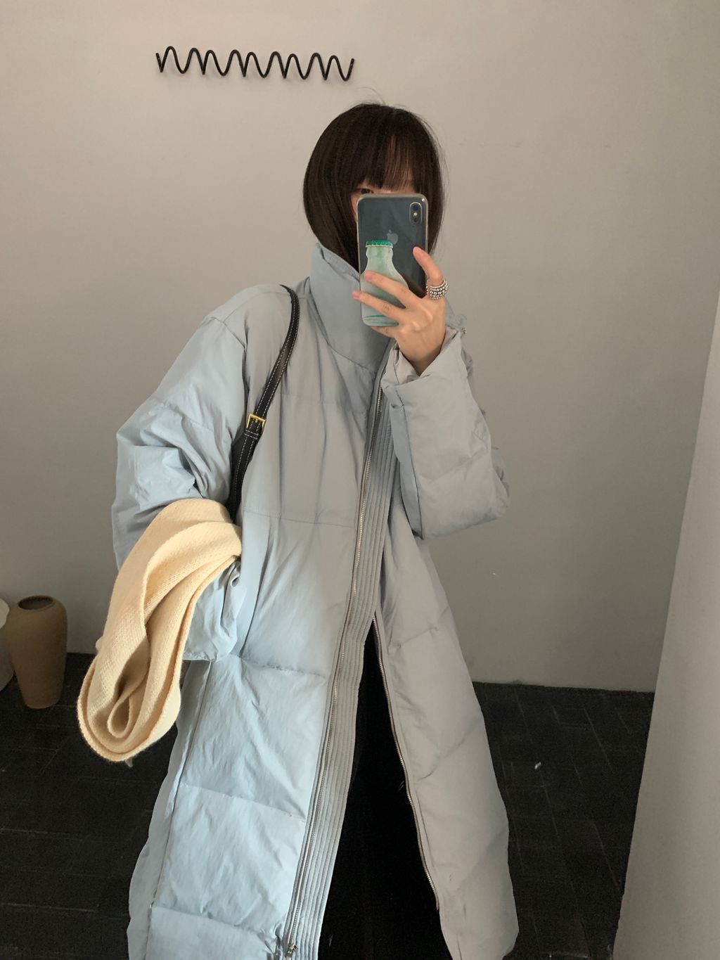 e8cf93009ccdb5d19ba362665b979528