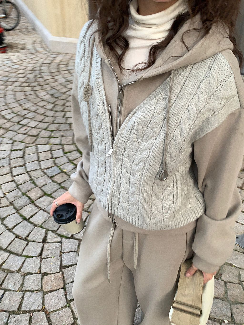 9608fbe9f93cccddf86ab8aad2732058