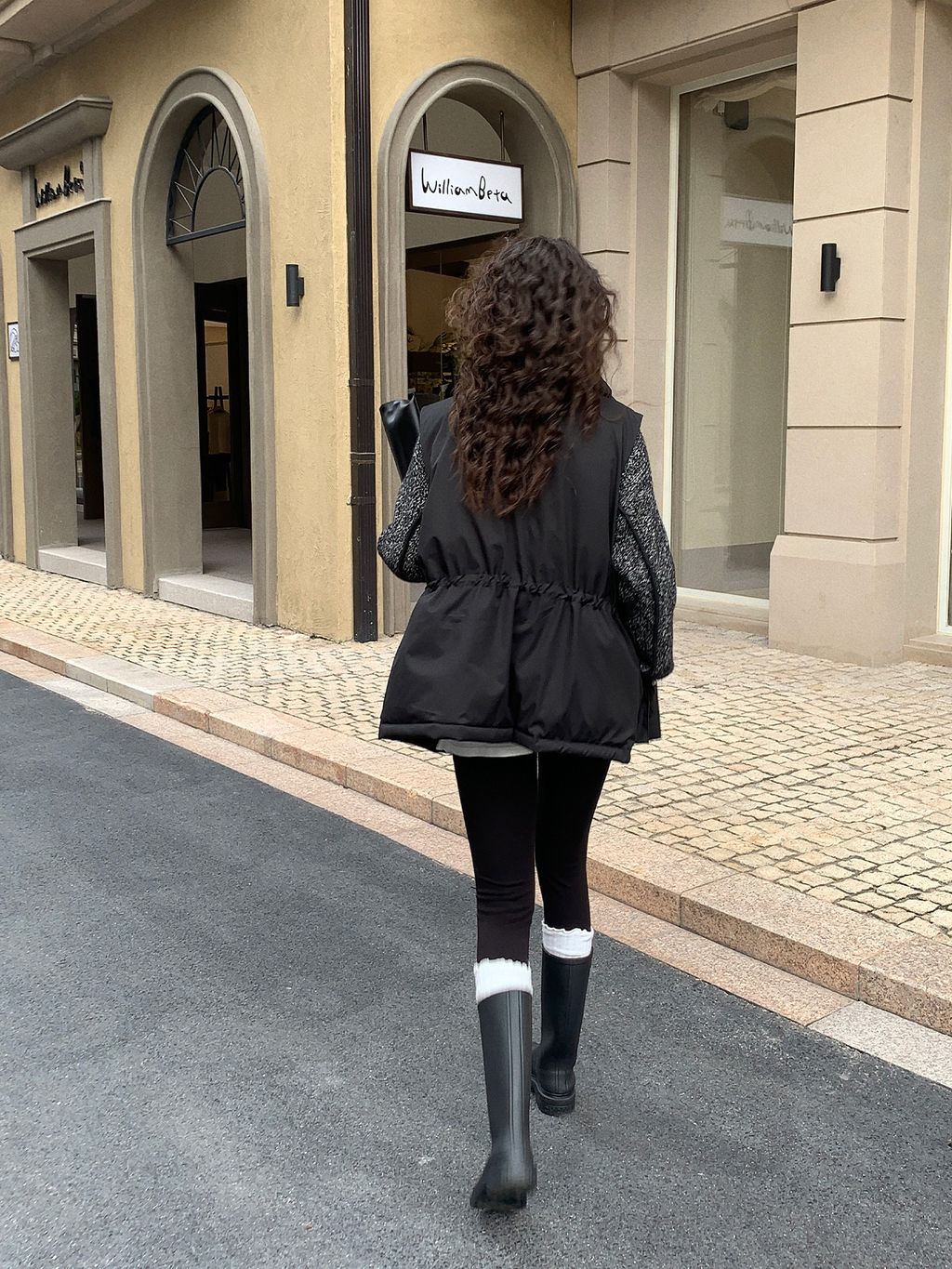 cf22c0475f346e2c82513ecb7f4d15fa