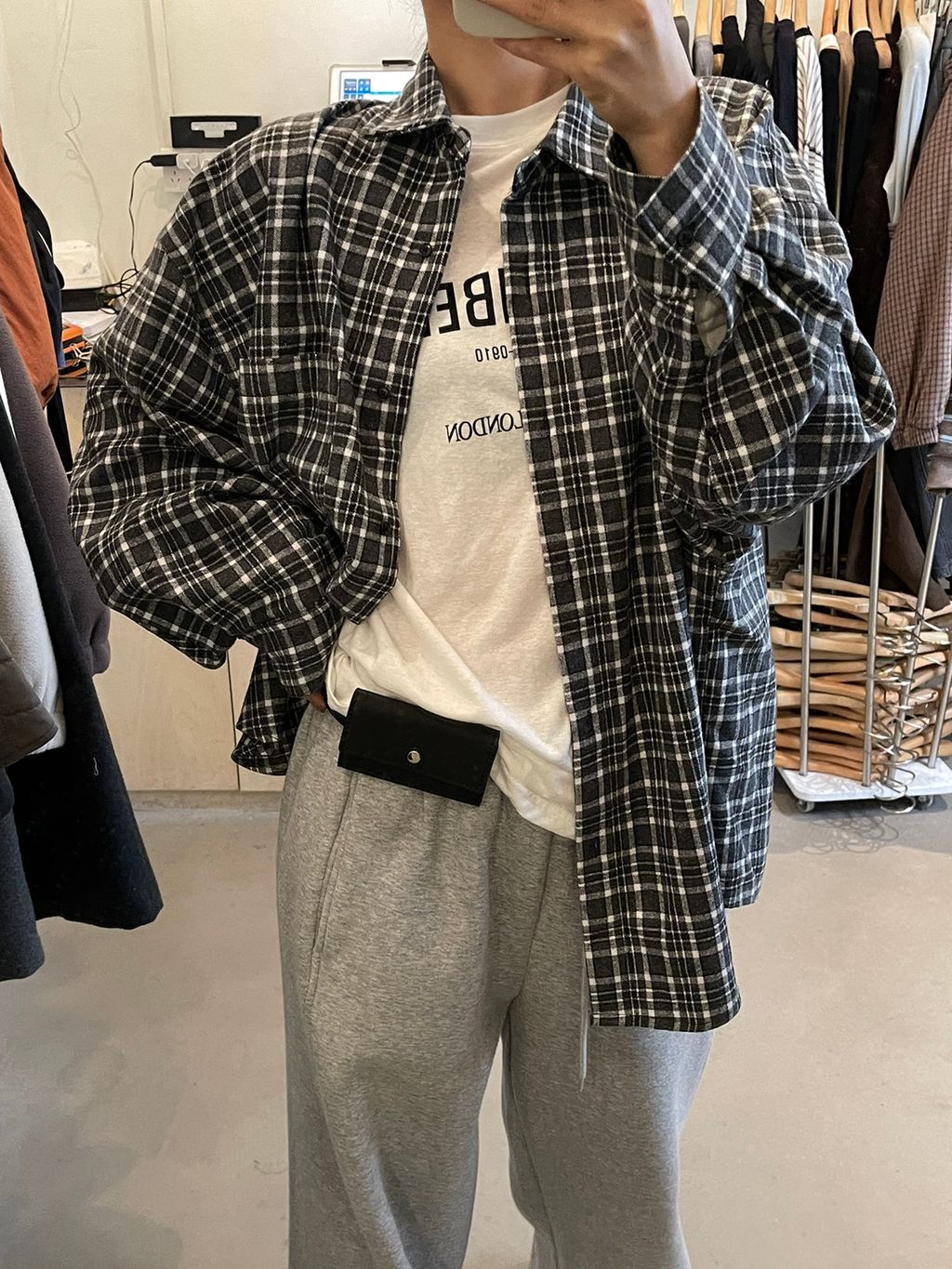 a7f7c41bdf04597292a1d49334fd4323