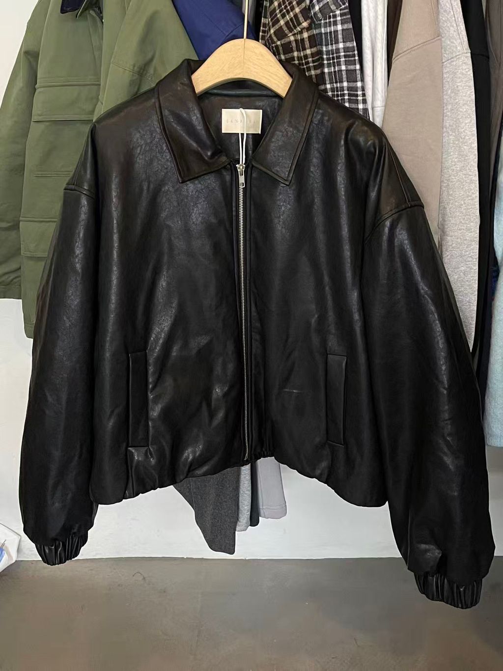 8acac64123f14e6f3559215a85b8003b