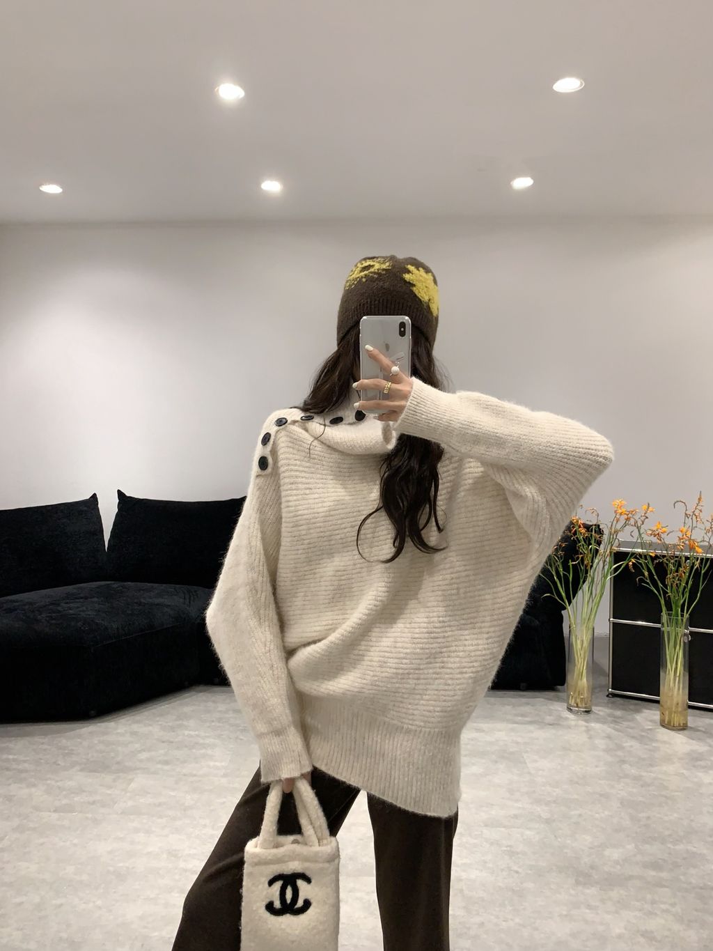 ffb56954ee5aa8d513c1d7abaf694559