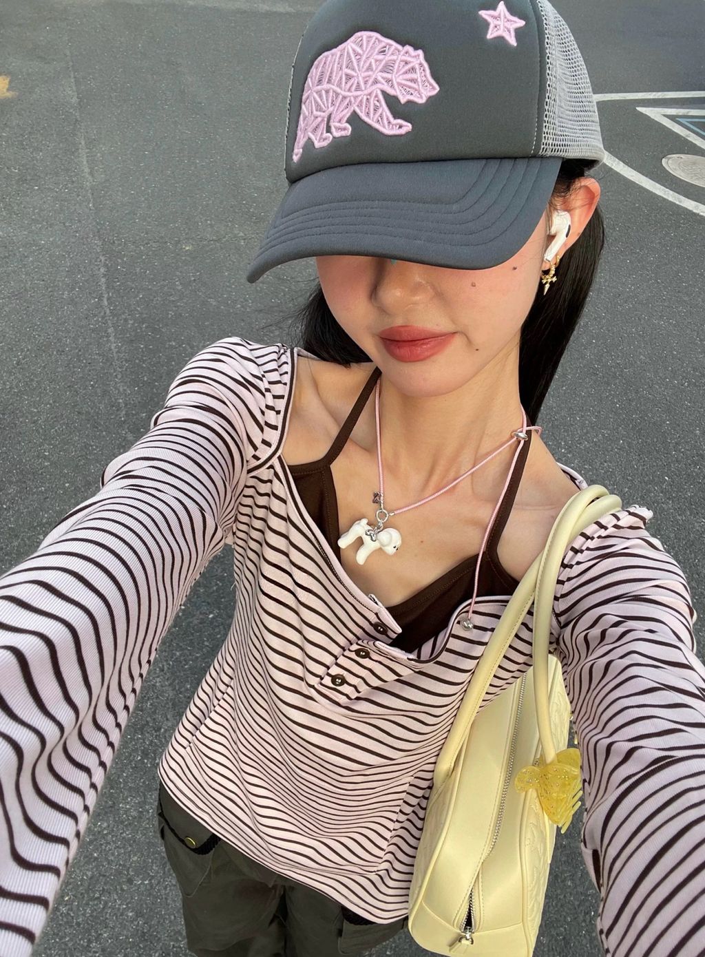 d701db2618589e6e3a0fce3821b8bb3d