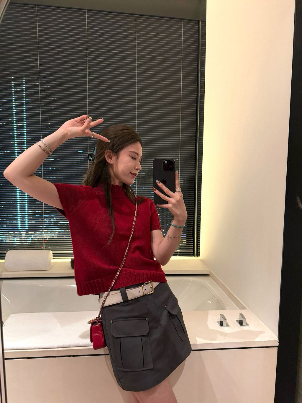 1be8e3c7459eeb85d36a24b13b065e30