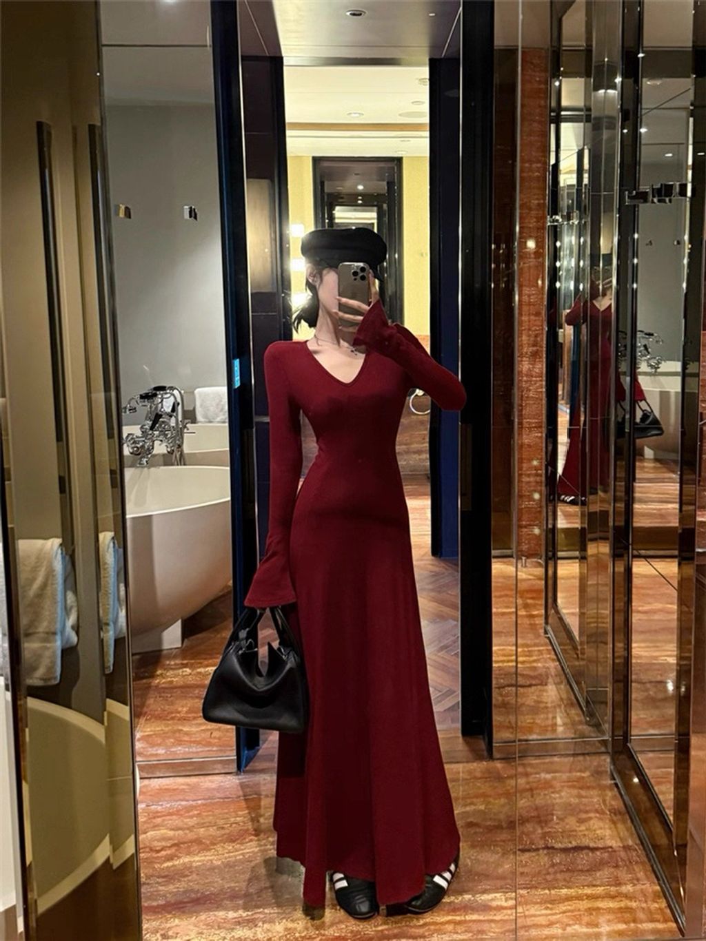 02c20744de861e6d843e56c525bf27b5