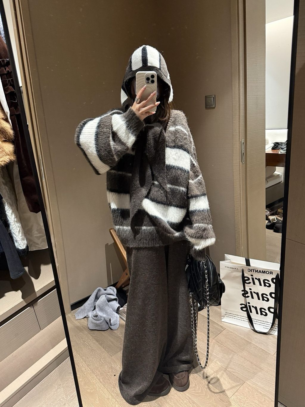 739c206b8ec4a770e0ab4c8ce22216e9