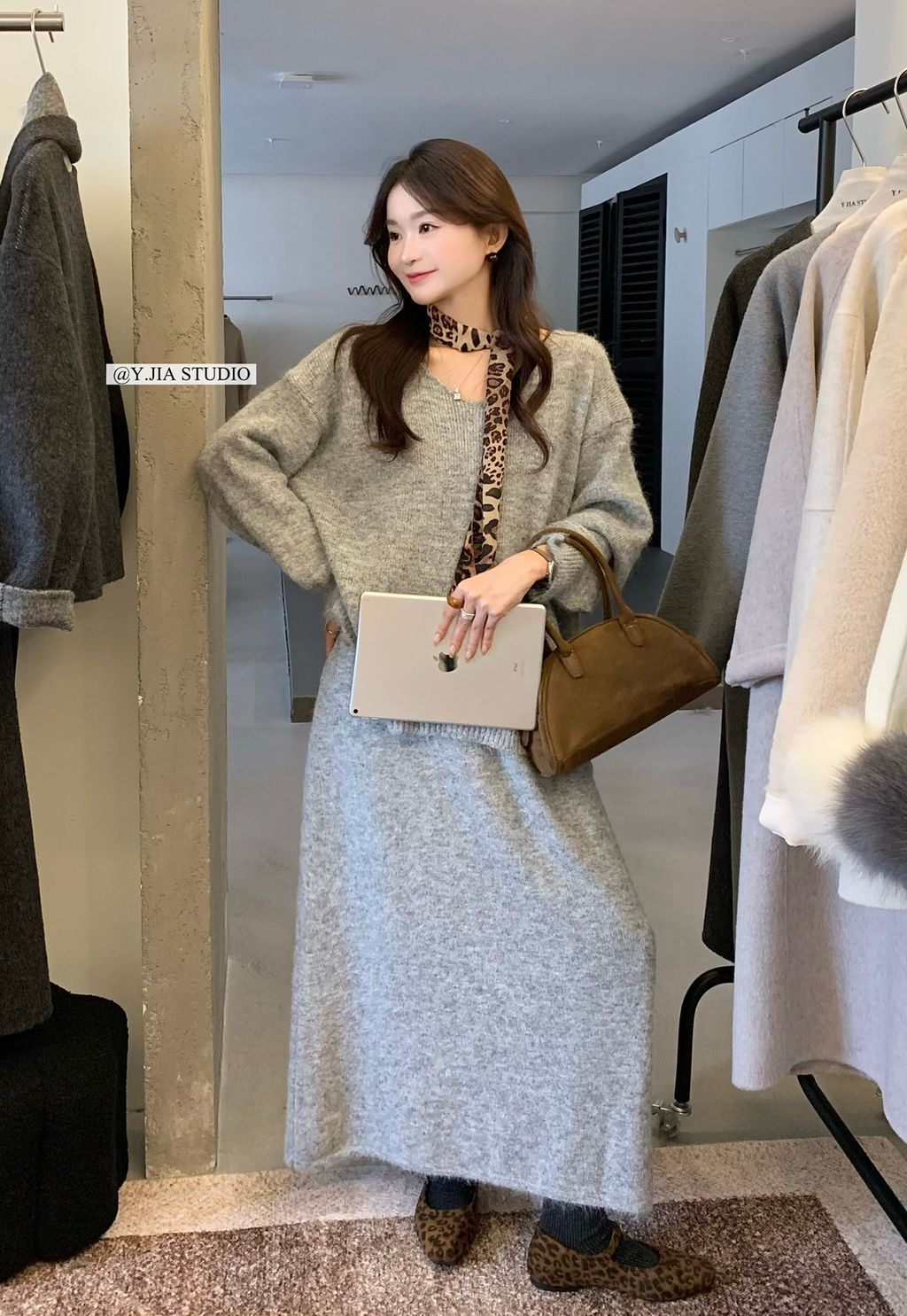 d3587ad40034fce08097104956b0f27e