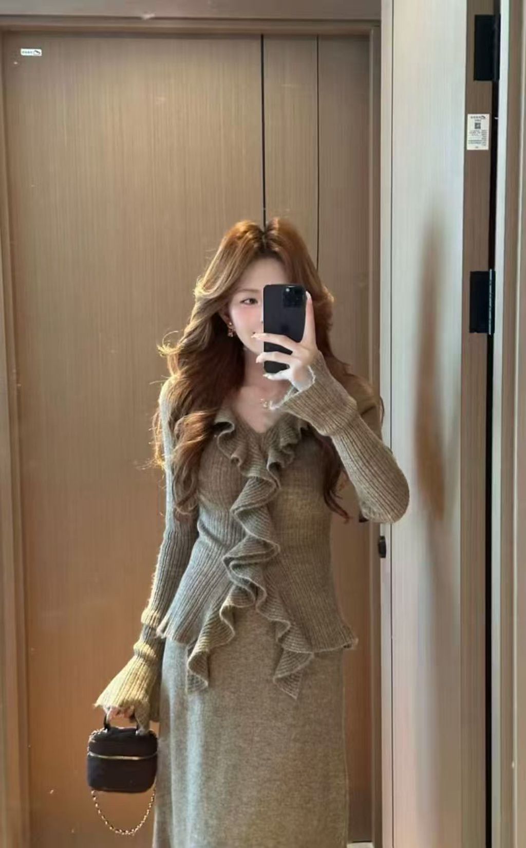 f7b160519e2c9c7ba83f5a842b5e107b