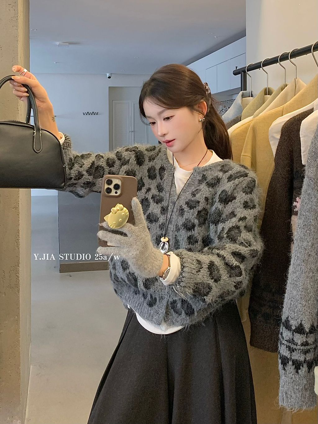 db0fea6e444509666fa18f257f7e3e57