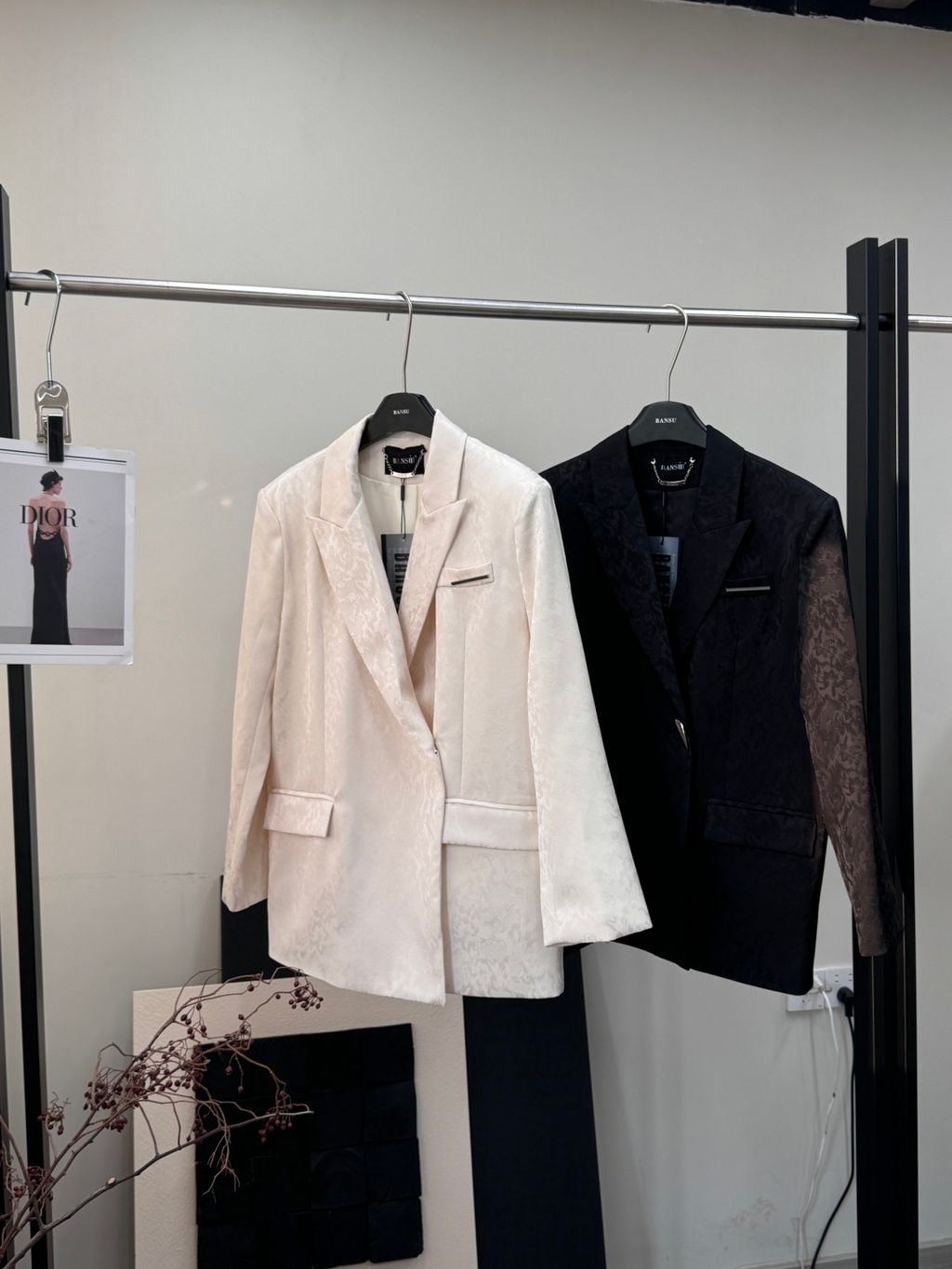 44c2bb6cd22a516c30072c9aada64931