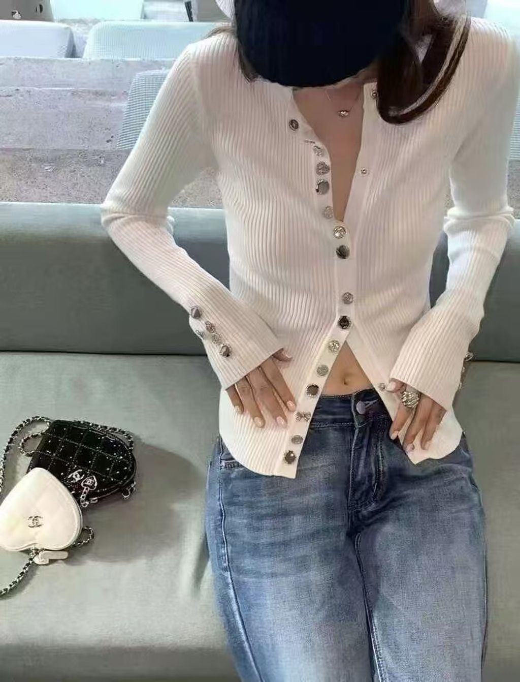 8e0a99a1b37cd833ded9c840550a1afc