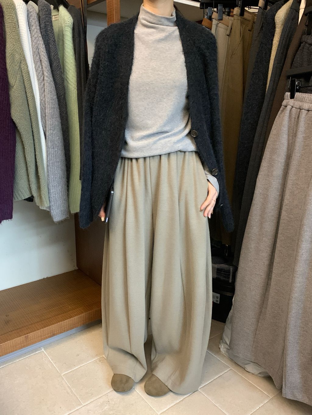 61090a923b9b4cafa5aa8183ea765d79