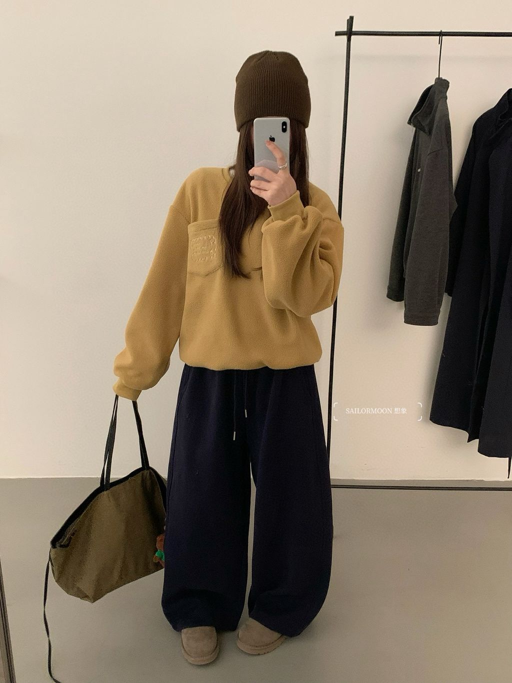 cd3f977cbc3b4b86d89b35f5ced06157