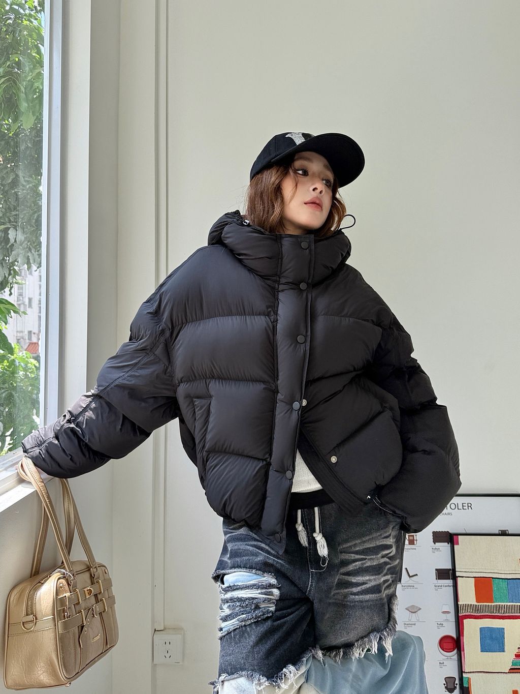 19c1935afd467e75b2d8810e1cba9a2f