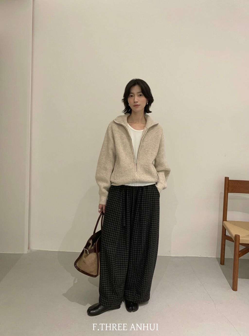 561122332dd95f7e1bd68c7b1f5e6bf3