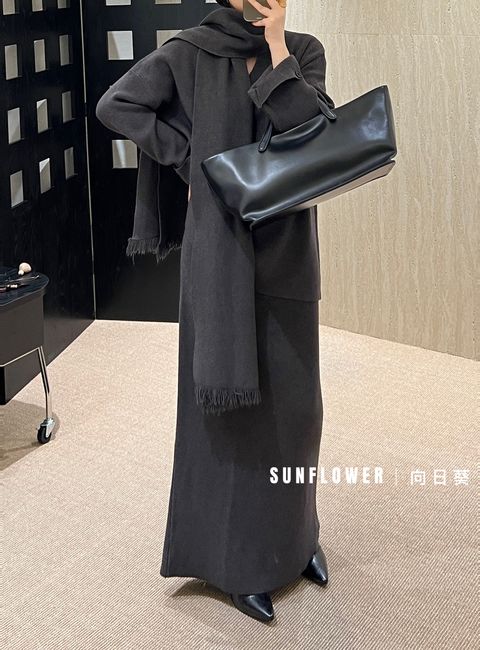 986e8b00400d40ce12b8a27b71296235