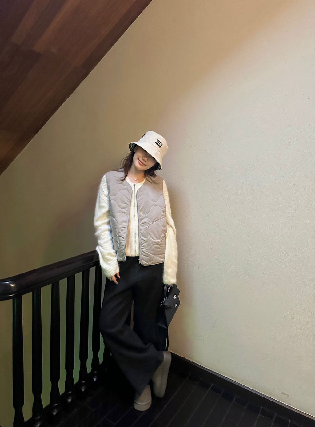 646bea6377f91b4dd352af332d9c1205