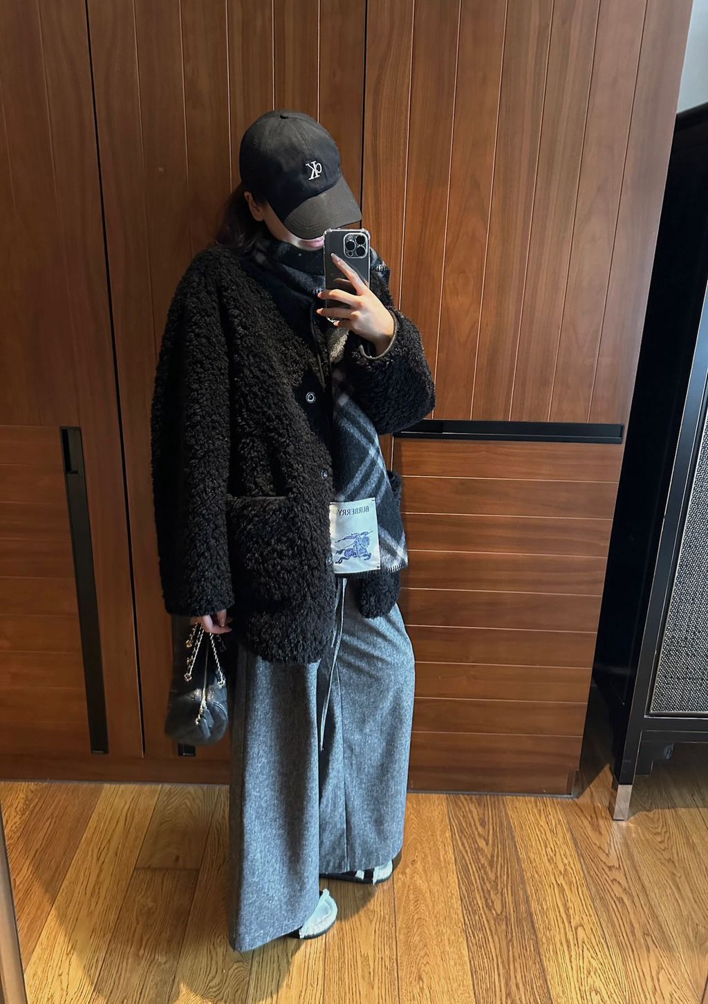 6927f83634fffbc63e7752b4e28d1e2d