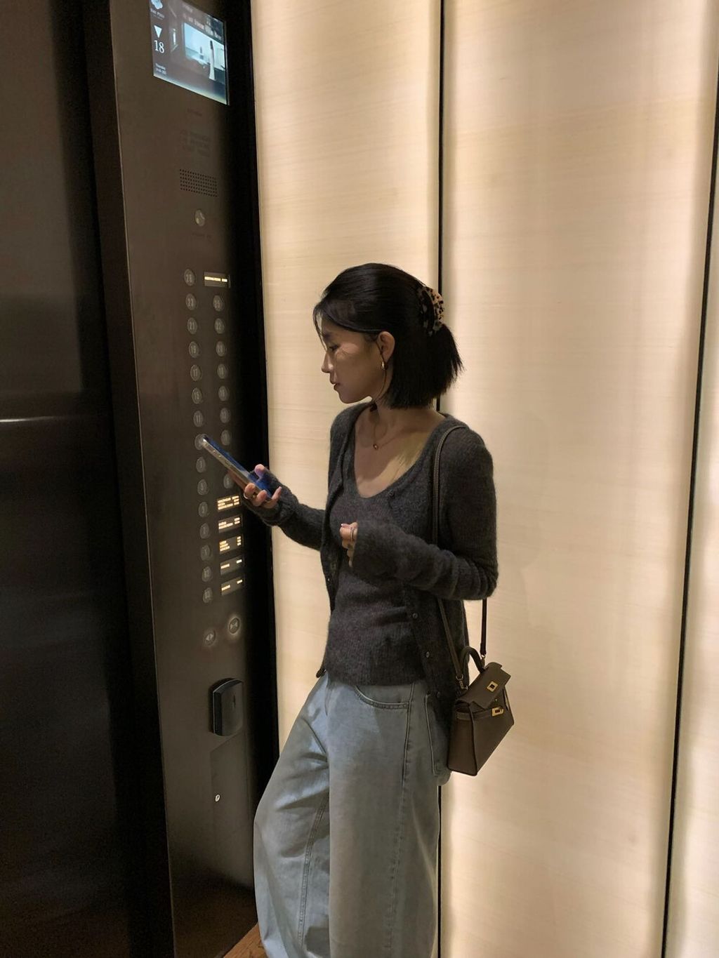 1c7e3eb7c5fe78b767c6ab1af1a85a50