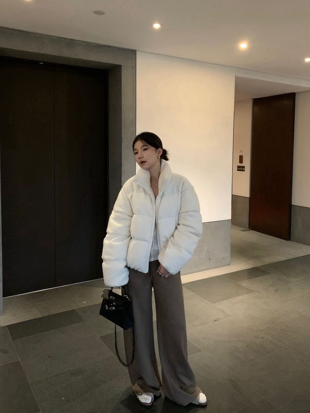 87be6d88cb01681a6ddd05822eb42fca