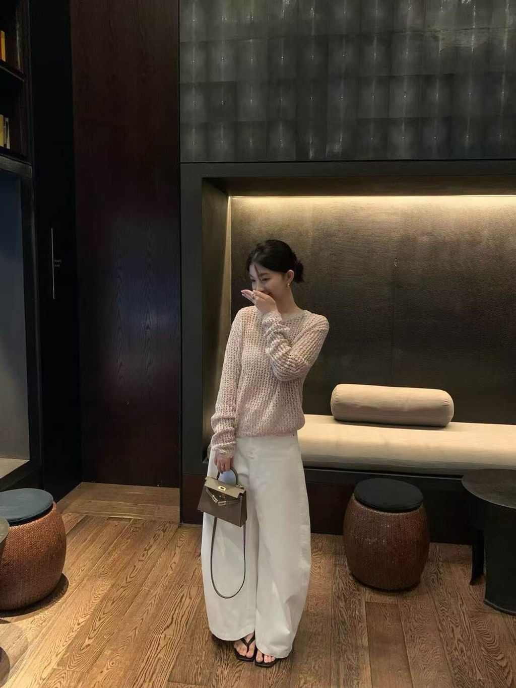 7f4bfdb2774f37a6d1ffd6a8b333c8a9