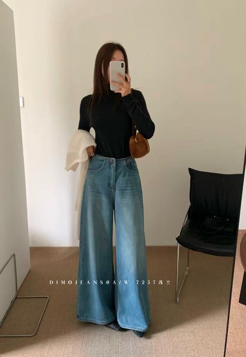 c179af730969bde751cba11c538f2ef4