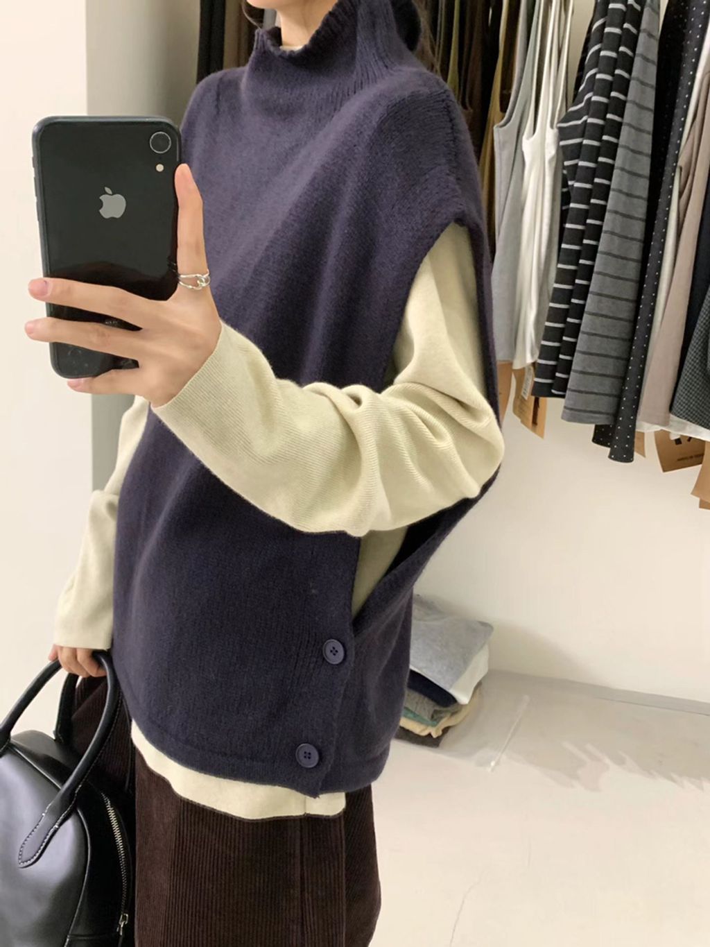 5b640d1ffcd677645b9ea15660da3889