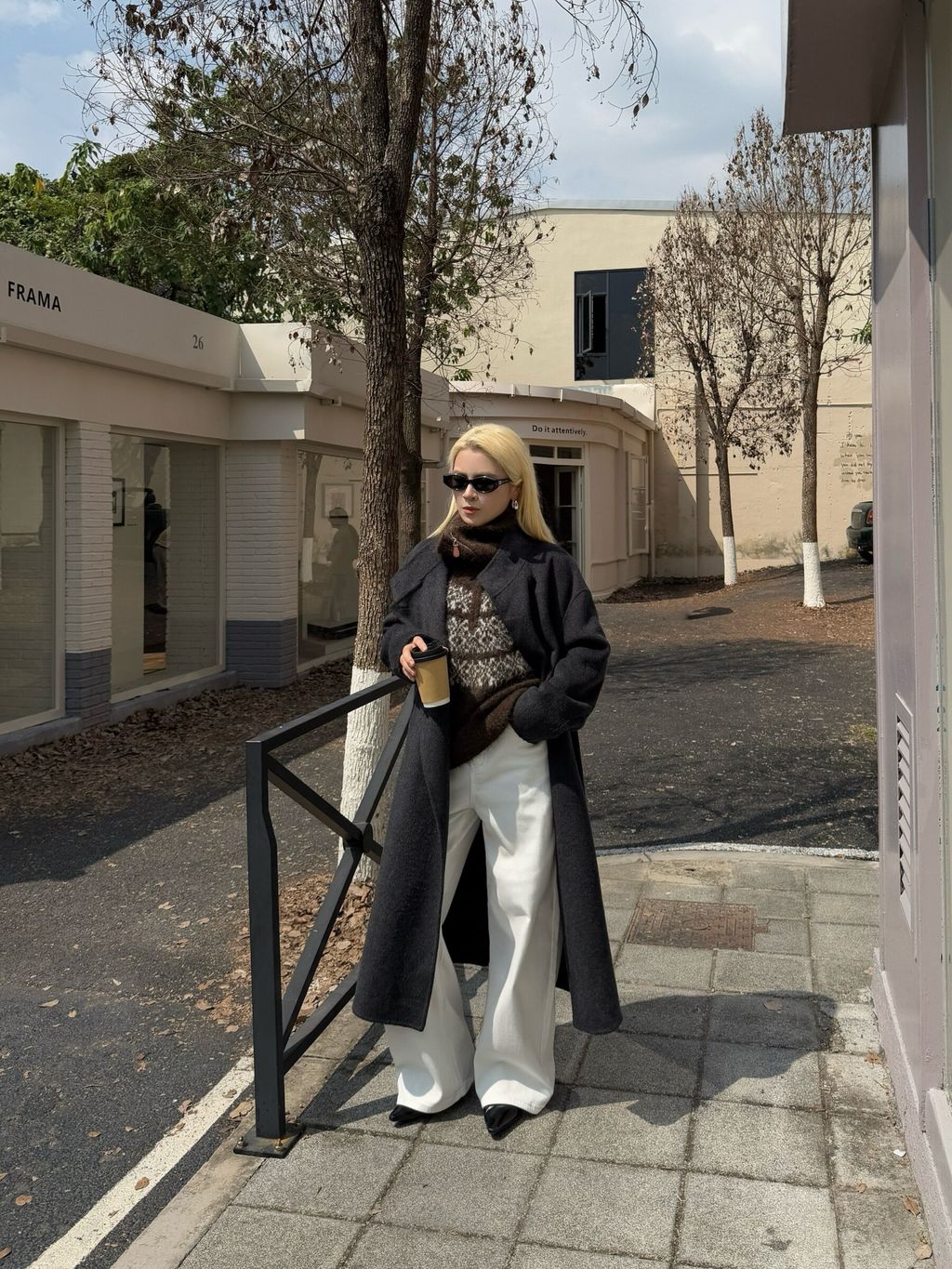 76b9916e8843fc4a10f8cd1902eb548f