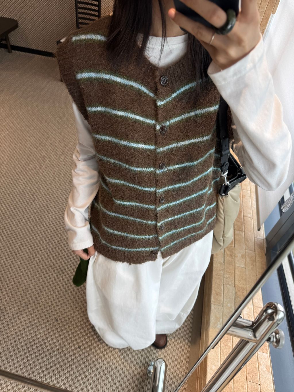 908fe38540cd424d663fd569b1505897