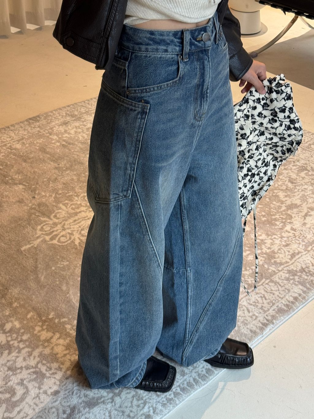 ecf98fd6f355e57abd9723ff8d3ae5e1