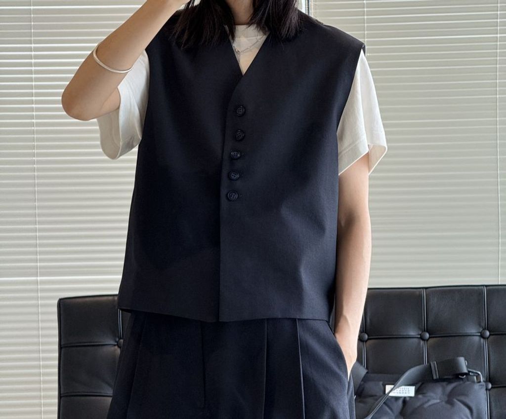 176092101968f585bb25d86