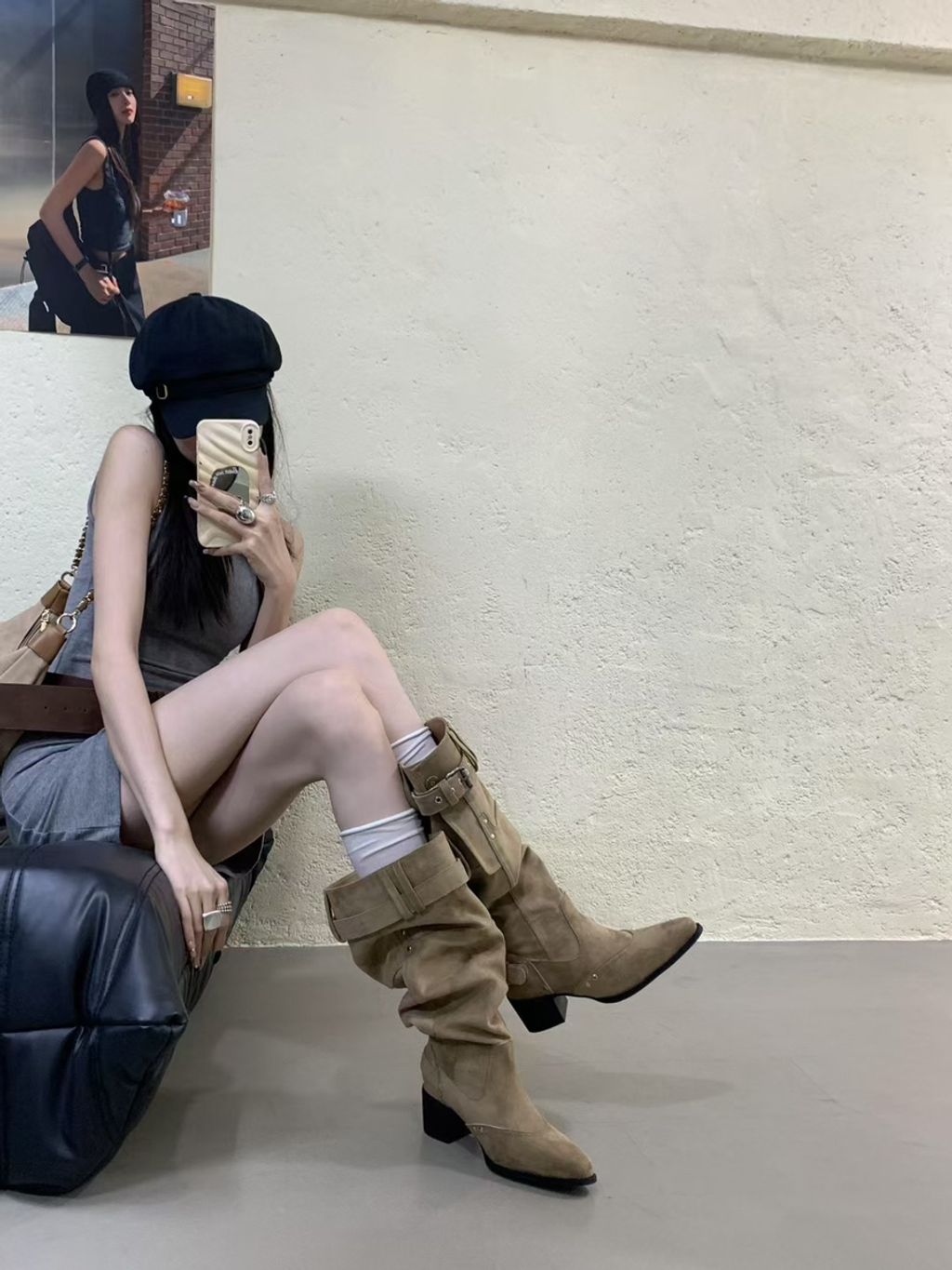 02435d8d65dd5051aa645664f3d774a6