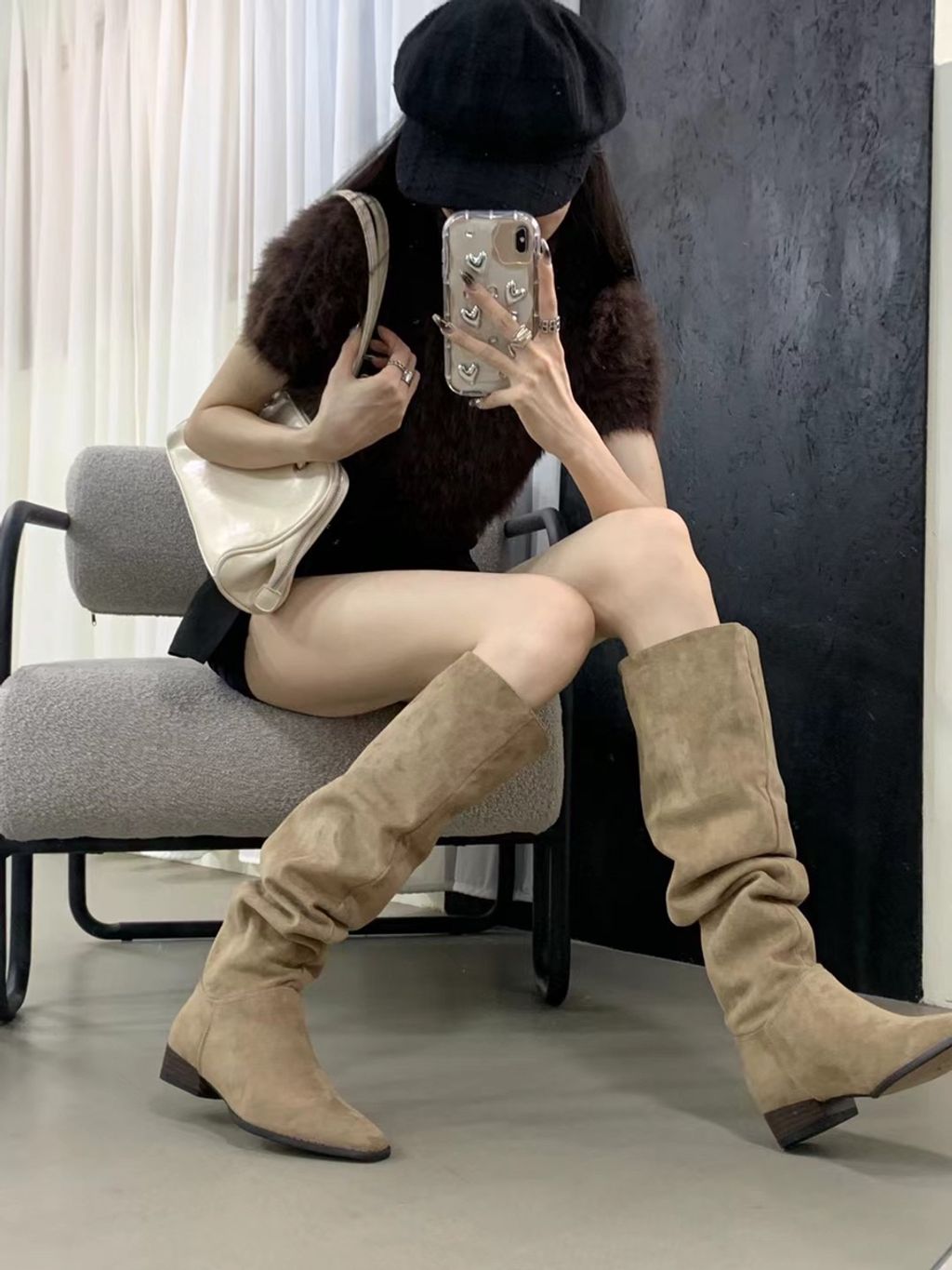 5bf05f58419865796d12a5b58d2d0a34