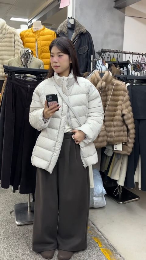 5ef2bed92082d644e1f9a4883a2569f5