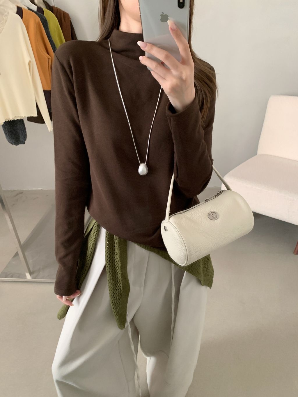 fb9568937e44121f9403e6d12ce76b8e