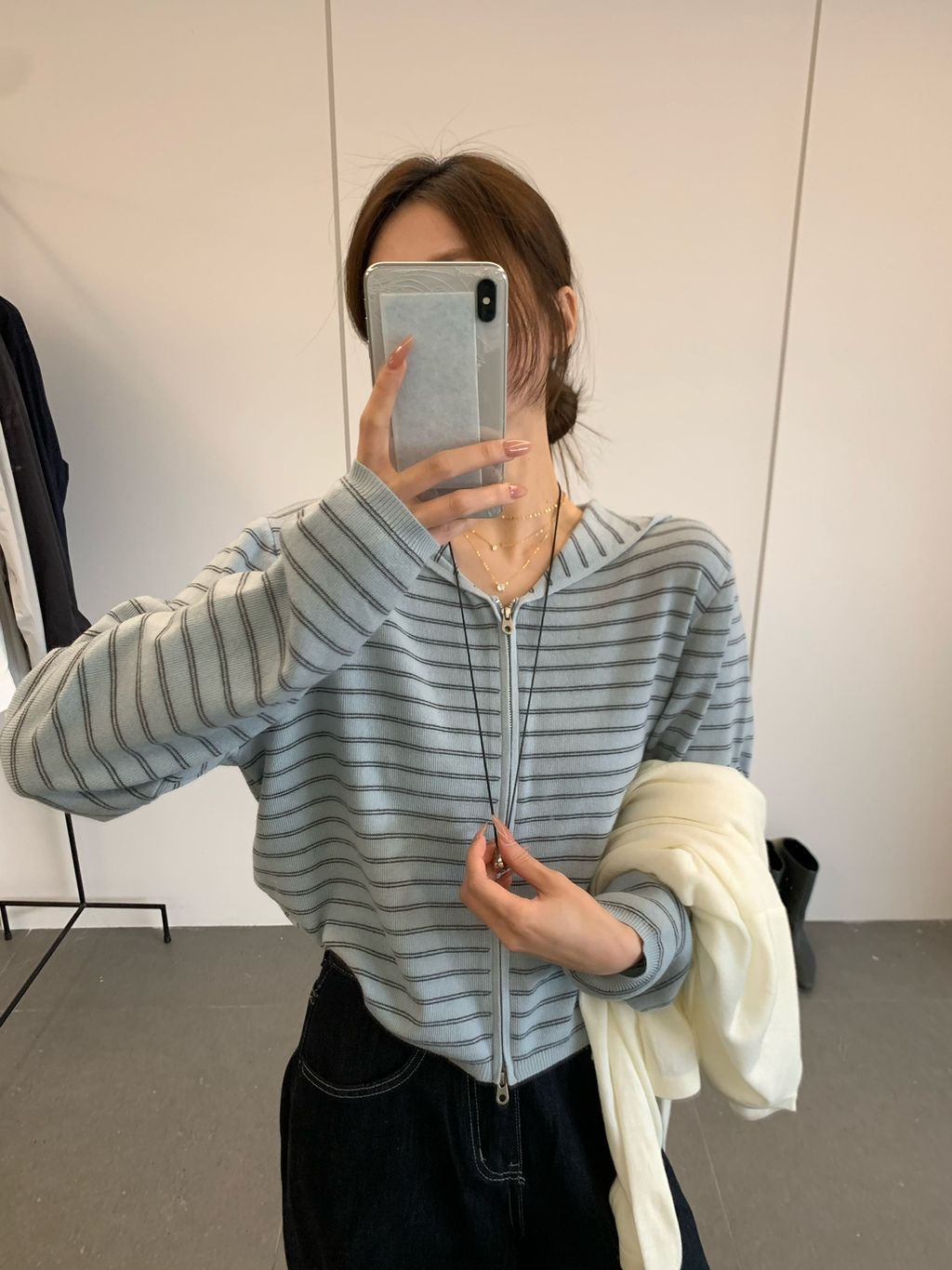 90aed52ab9a45273afc0d9b54362a176