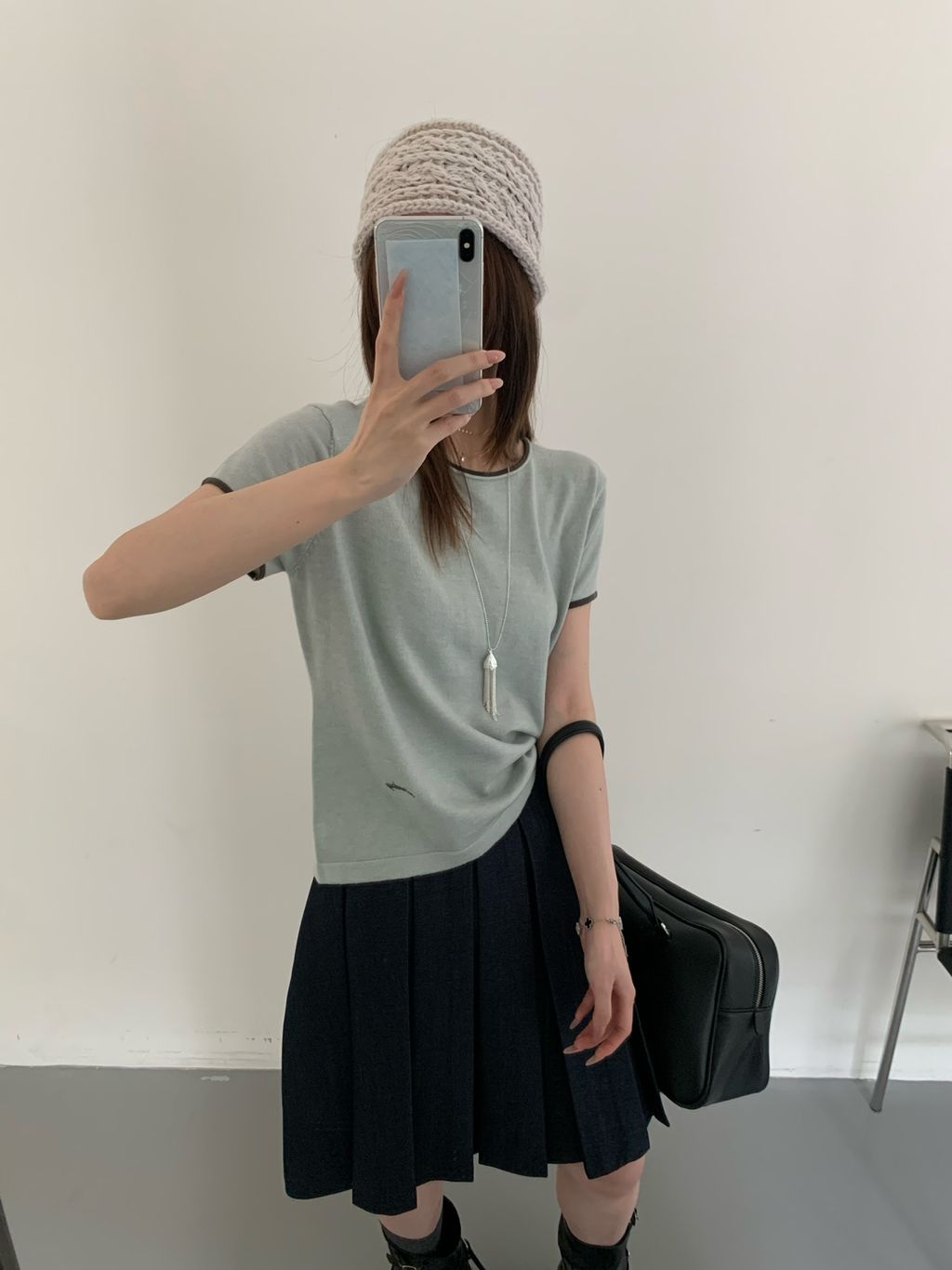 b7e12be01fff04653967f50c7c94e187