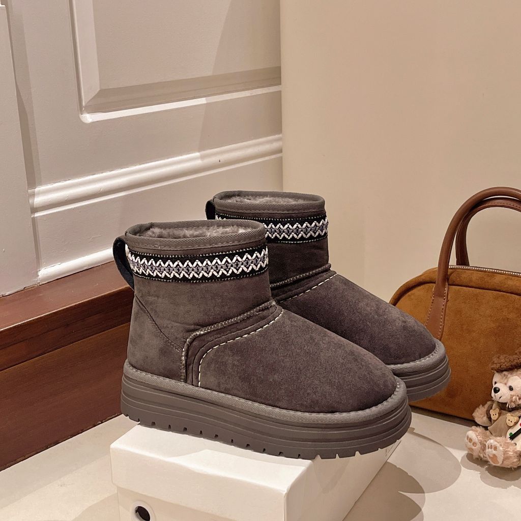 8e4d4387fbaedc9dd43c6450d3b592b6