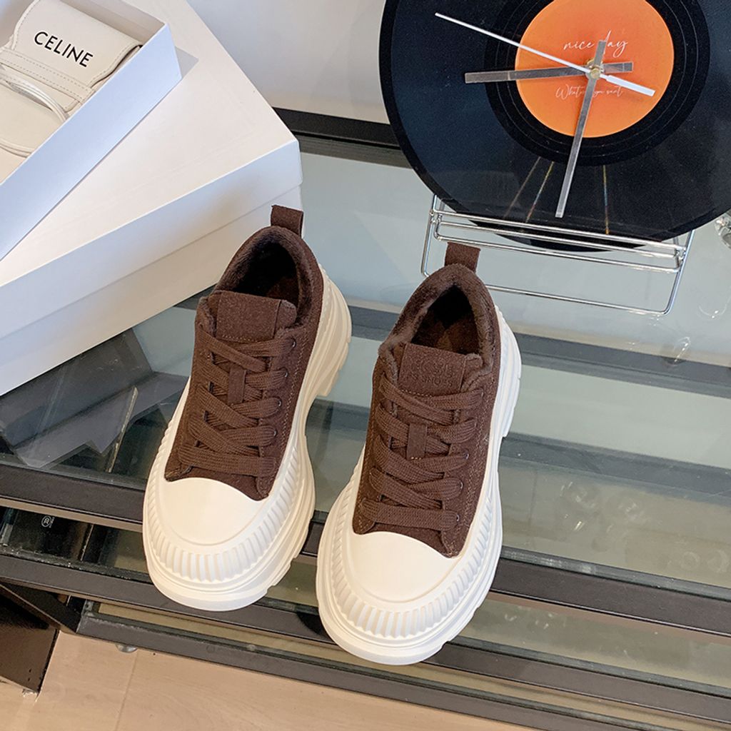 95c5677904d34a1e7684368a7cc32dda