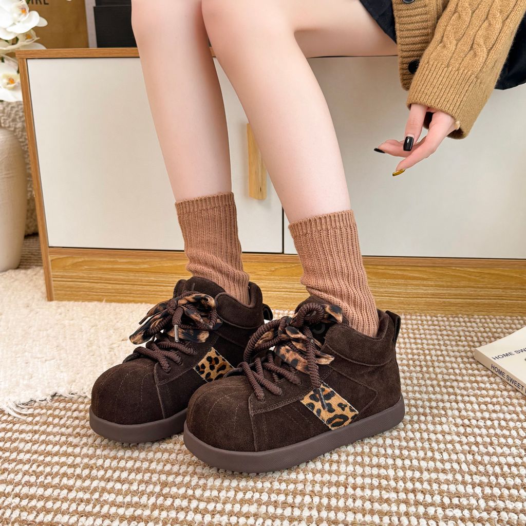 69d38d365b45f568450e72d0a5040076