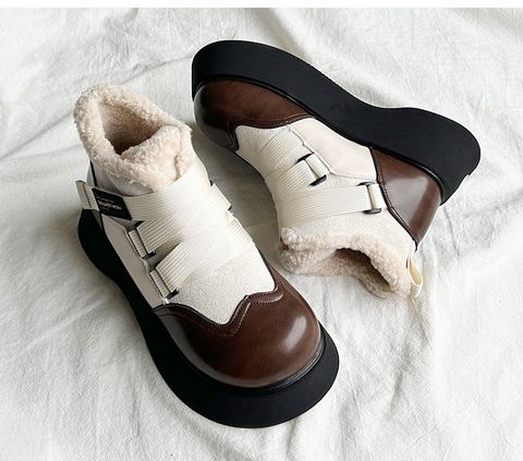 0923215b15217a4fd84d71f9cd367306