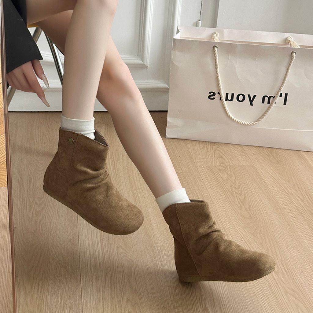 52a482fe99c85bfa2bba3a5989038712