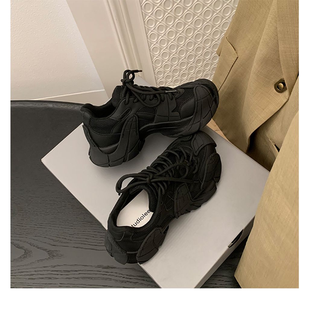 93fb63b627385ecfa668ce55f511e92f