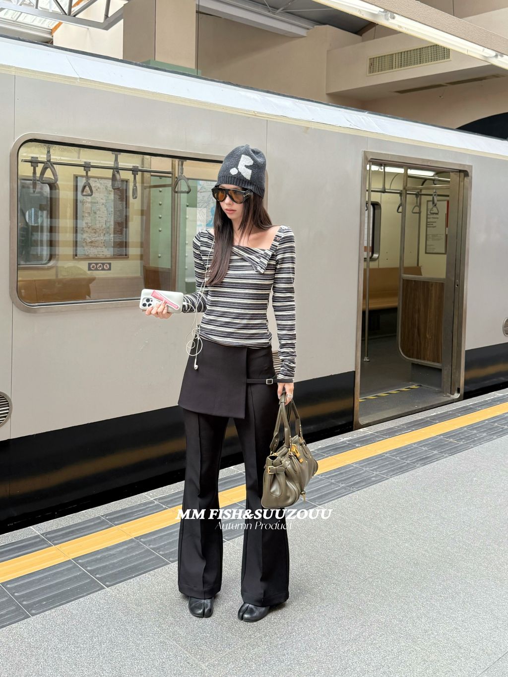 4949245b326baaefbb037088f6e5b1d7