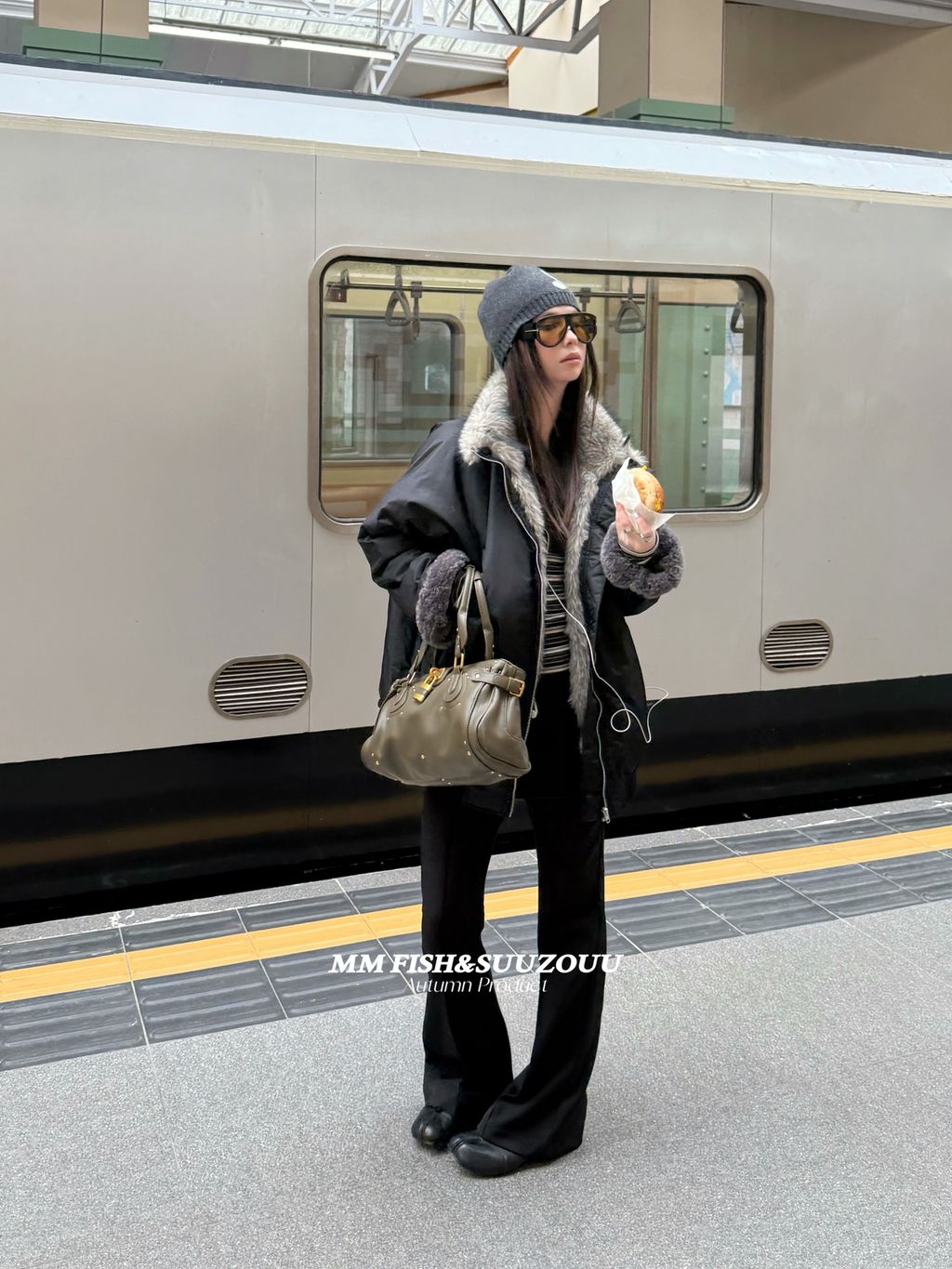 51eeb5f9faf4761e0e2c592cbef09ac4