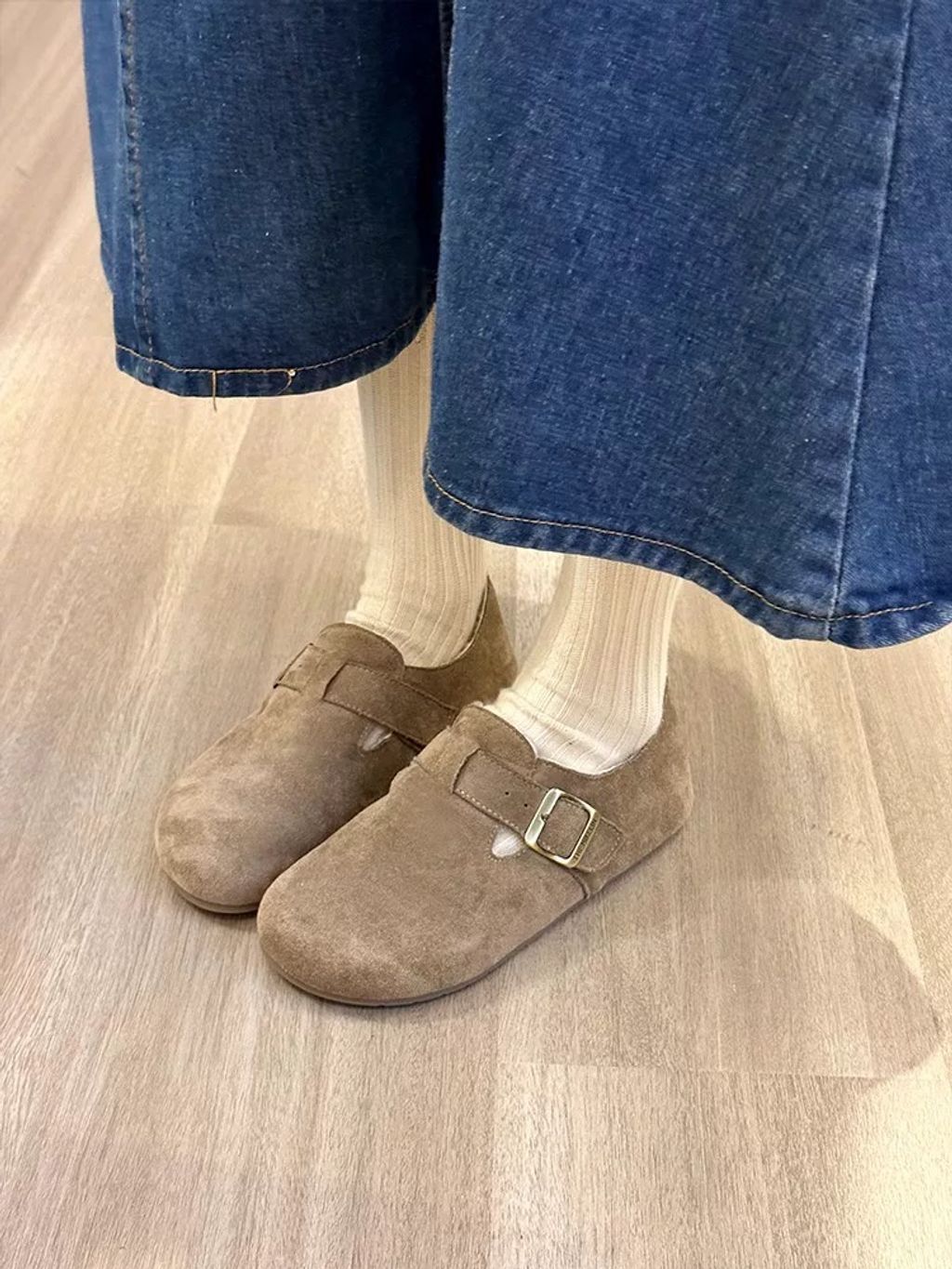 042b126180b37e5816c4beb9b9e28493