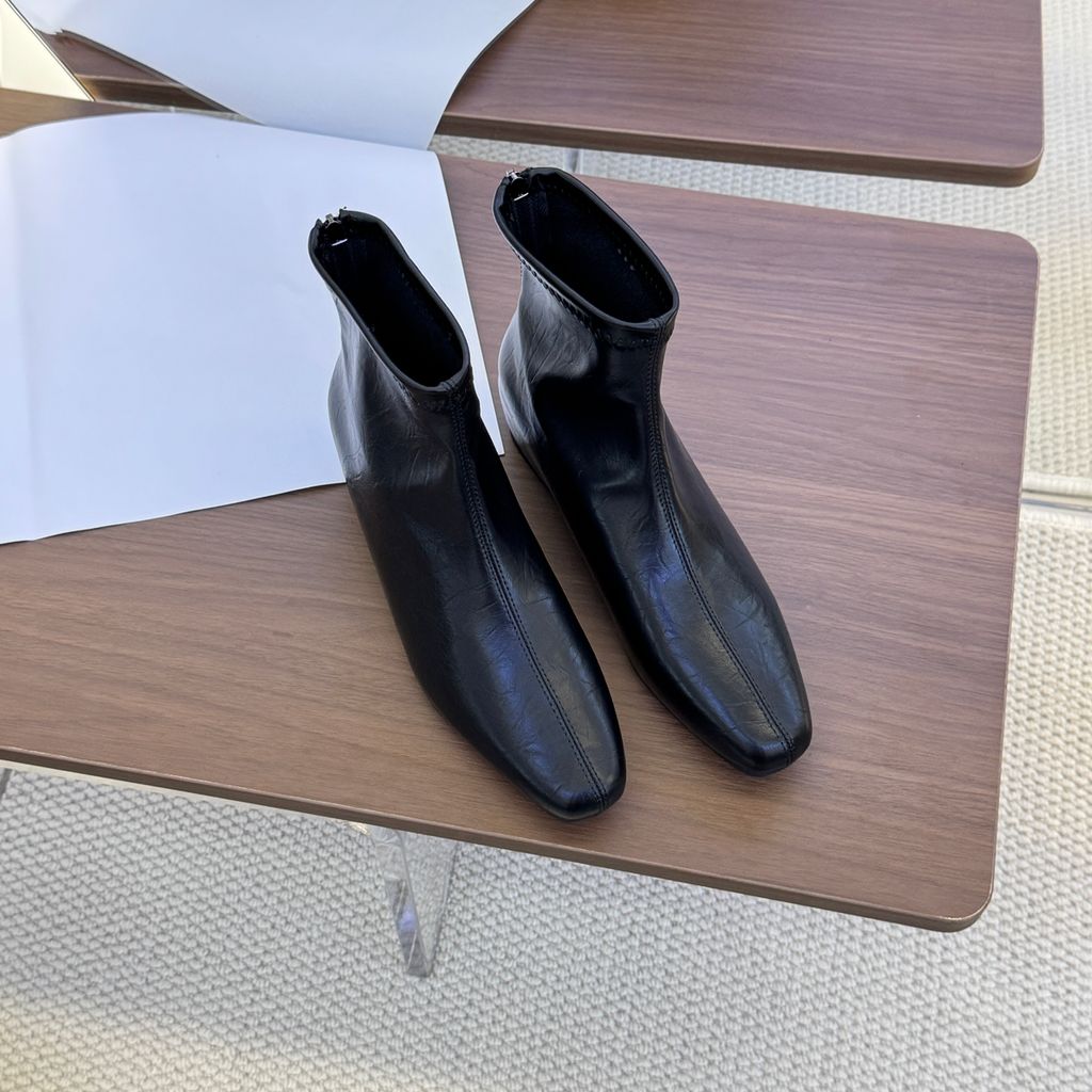 4cf9488a36d4812c9bfcaae5ce6401d4