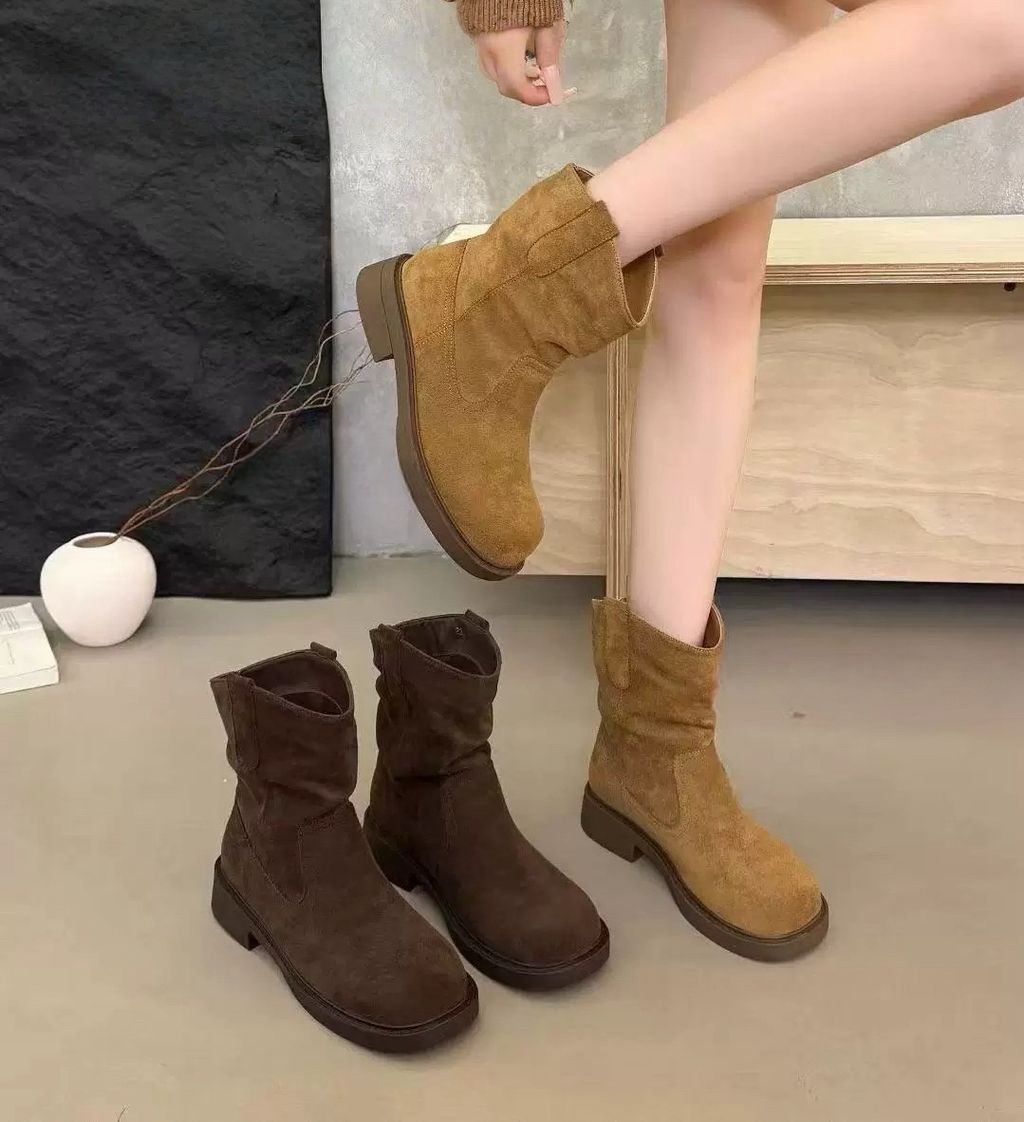 70d6b0461f43f83d4c41cec2ebb69dfc