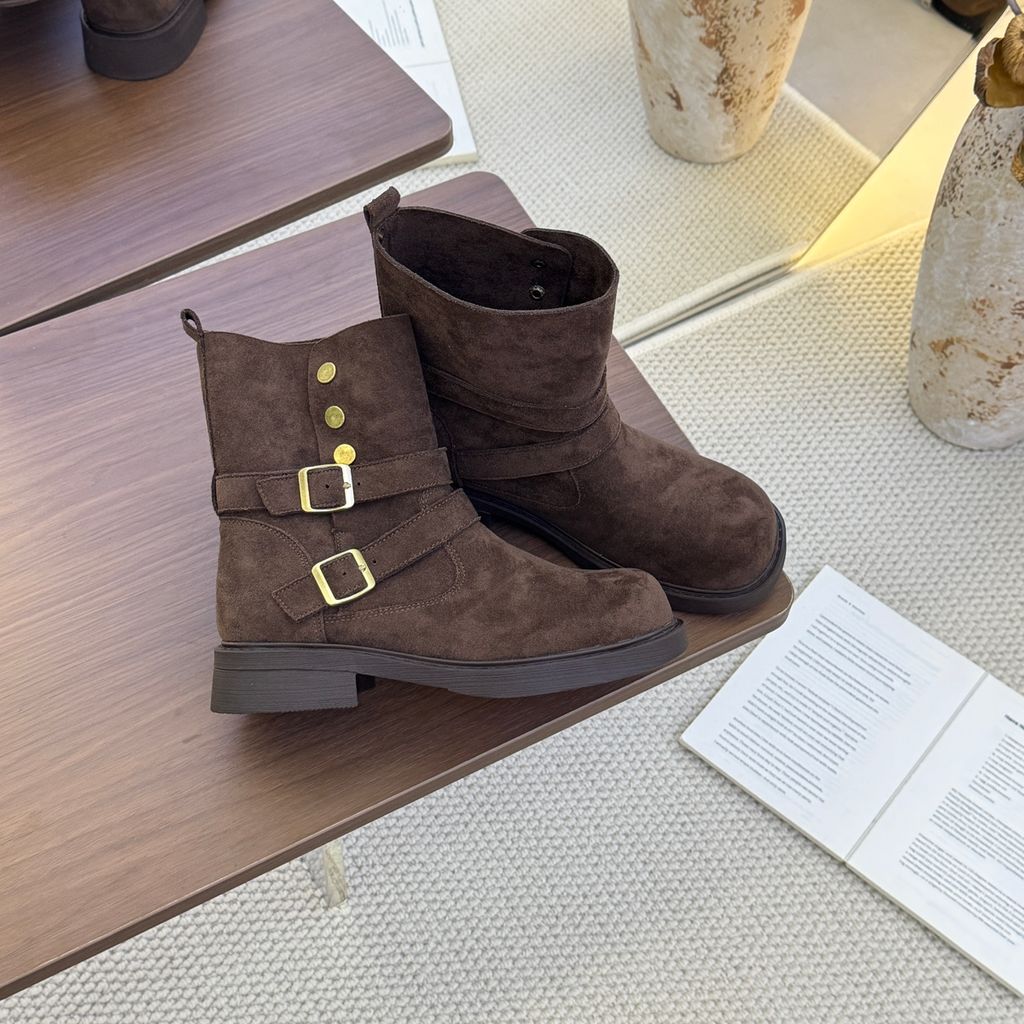 242b85e178356c1ede18ff80786069e7