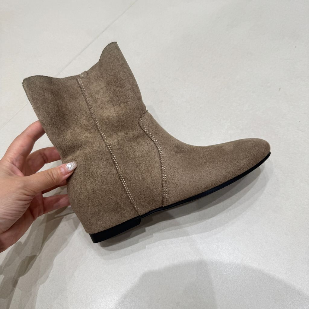 aa5a7449a786911e1f71f67cbac21a35